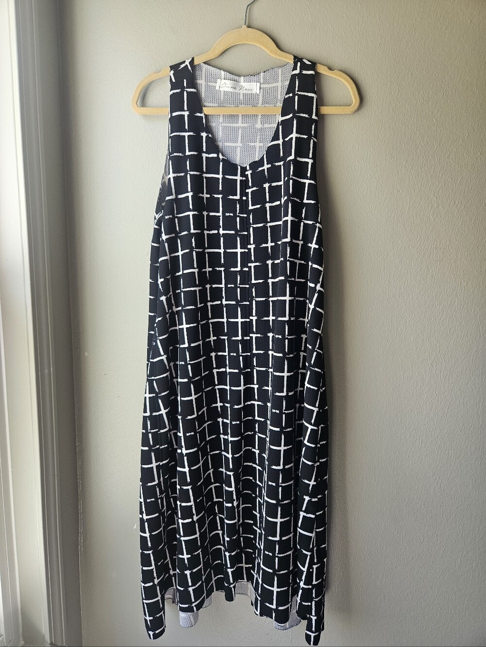 Diane Ness XL Black & White Geometric Grid Sleeveless Dress